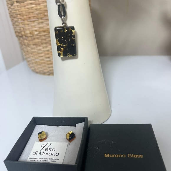 MURANO Glass Necklace & Earrings Black & Gold Detail - Picture 4 of 10